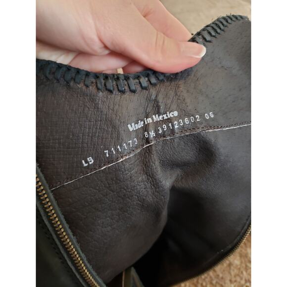 Women's Black Knee-High Boots - Picture 9 of 10